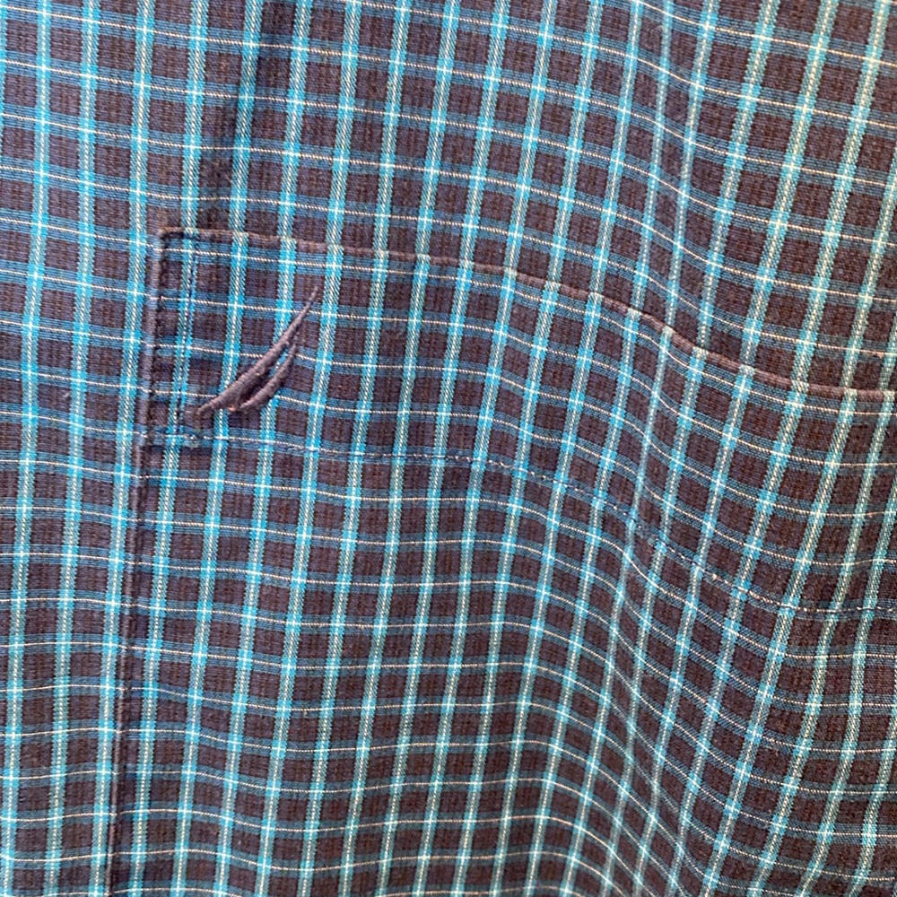Nautica Men’s Long Sleeve Shirt.  XL Slim Fit. ‎ Wrinkle Free.  Blue Plaid - Picture 5 of 6
